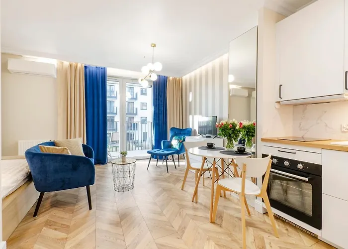 Sky Home- Blue -manufaktura, Bezpłatny Parking, Klima, Dostęp Na Kod Łódź