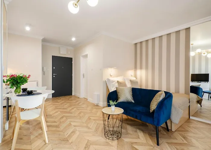 Sky Home- Blue -manufaktura, Bezpłatny Parking, Klima, Dostęp Na Kod * Łódź